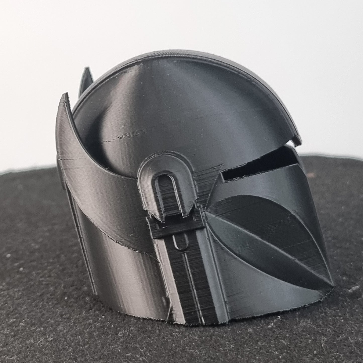 Mandalorian Helmet "Sky Farron"