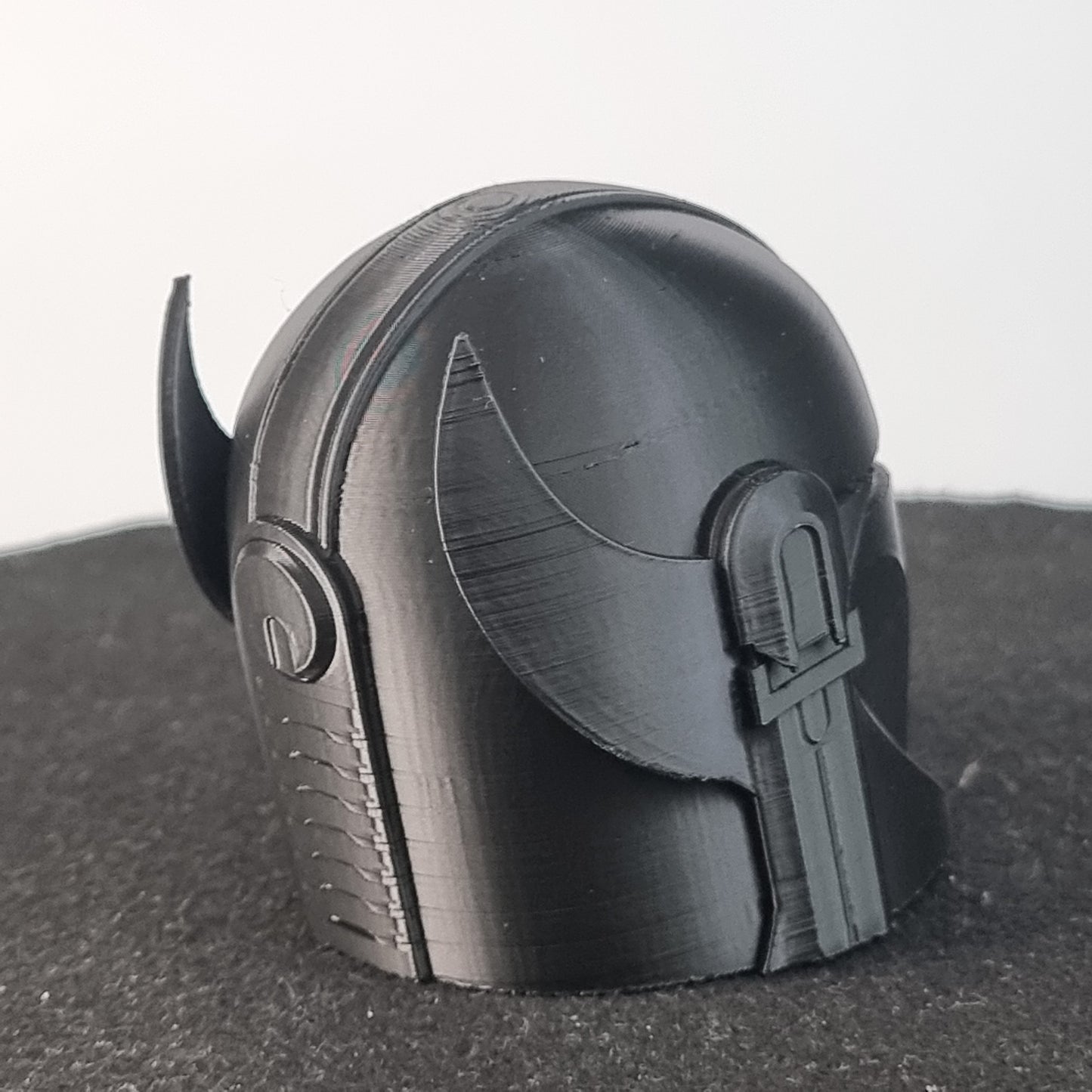 Mandalorian Helmet "Sky Farron"