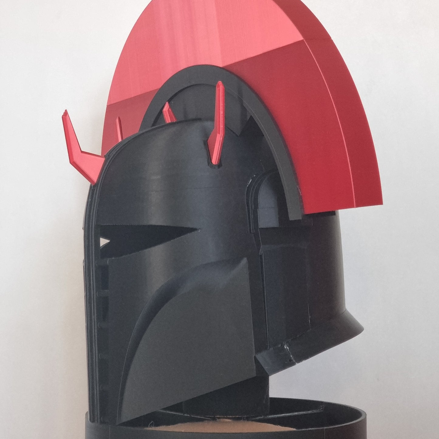 Mandalorian Helmet "Tool Cabinete"