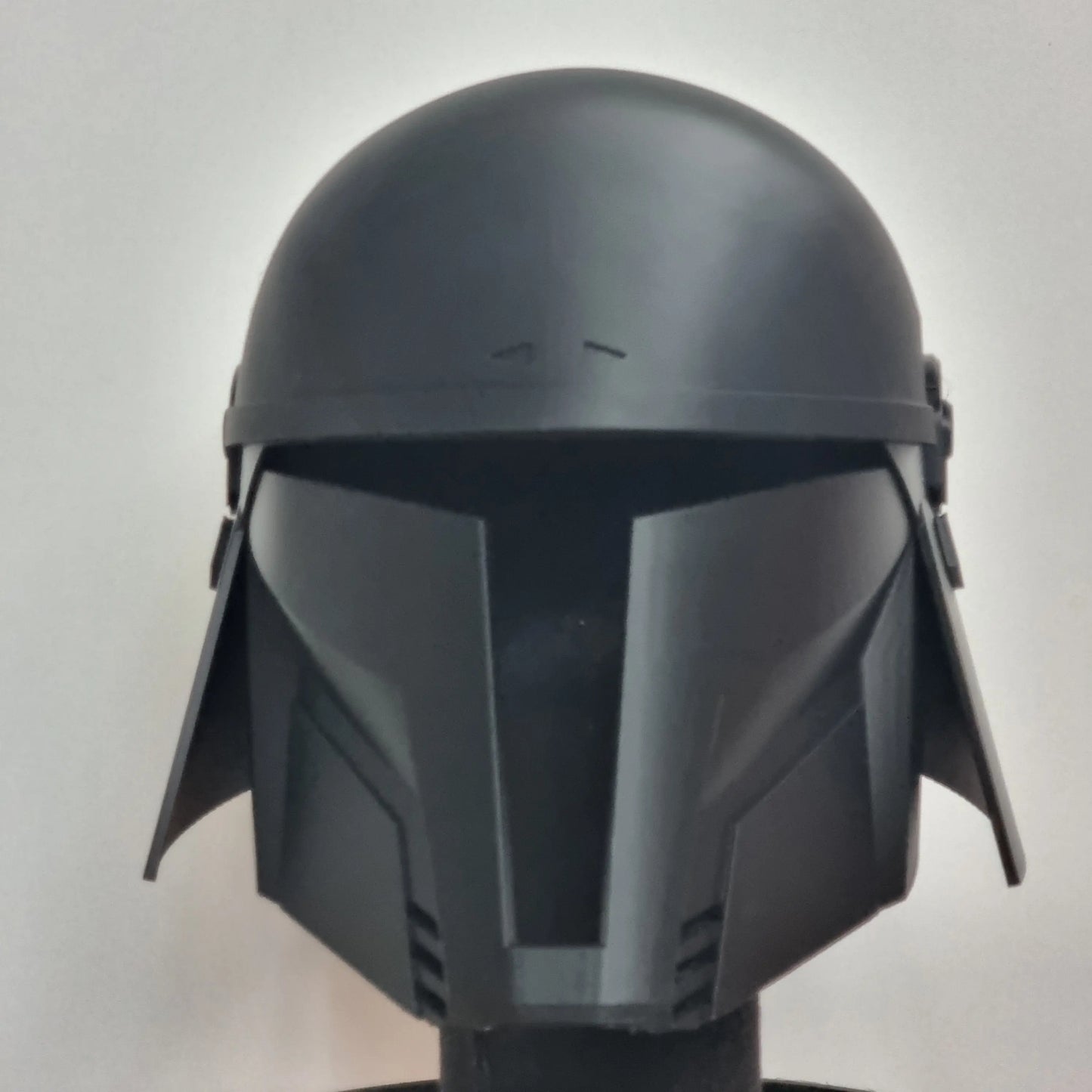 Mandalorian Helmet NMT's Workshop