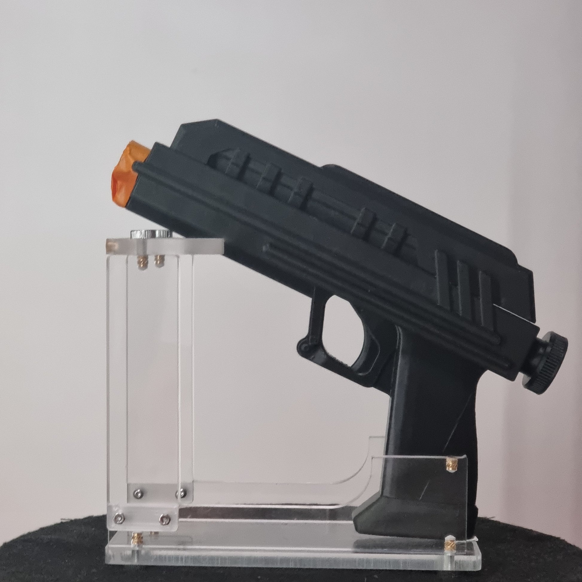 Blaster DC-17 NMT's Workshop